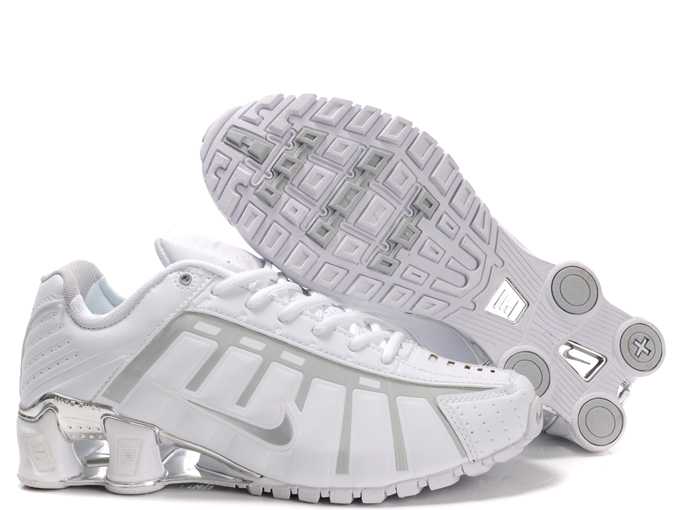 chaussure nike shox boutique en ligne